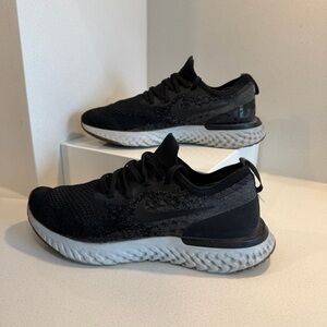 Nike Epic React Flyknit Black Dark Grey 9M